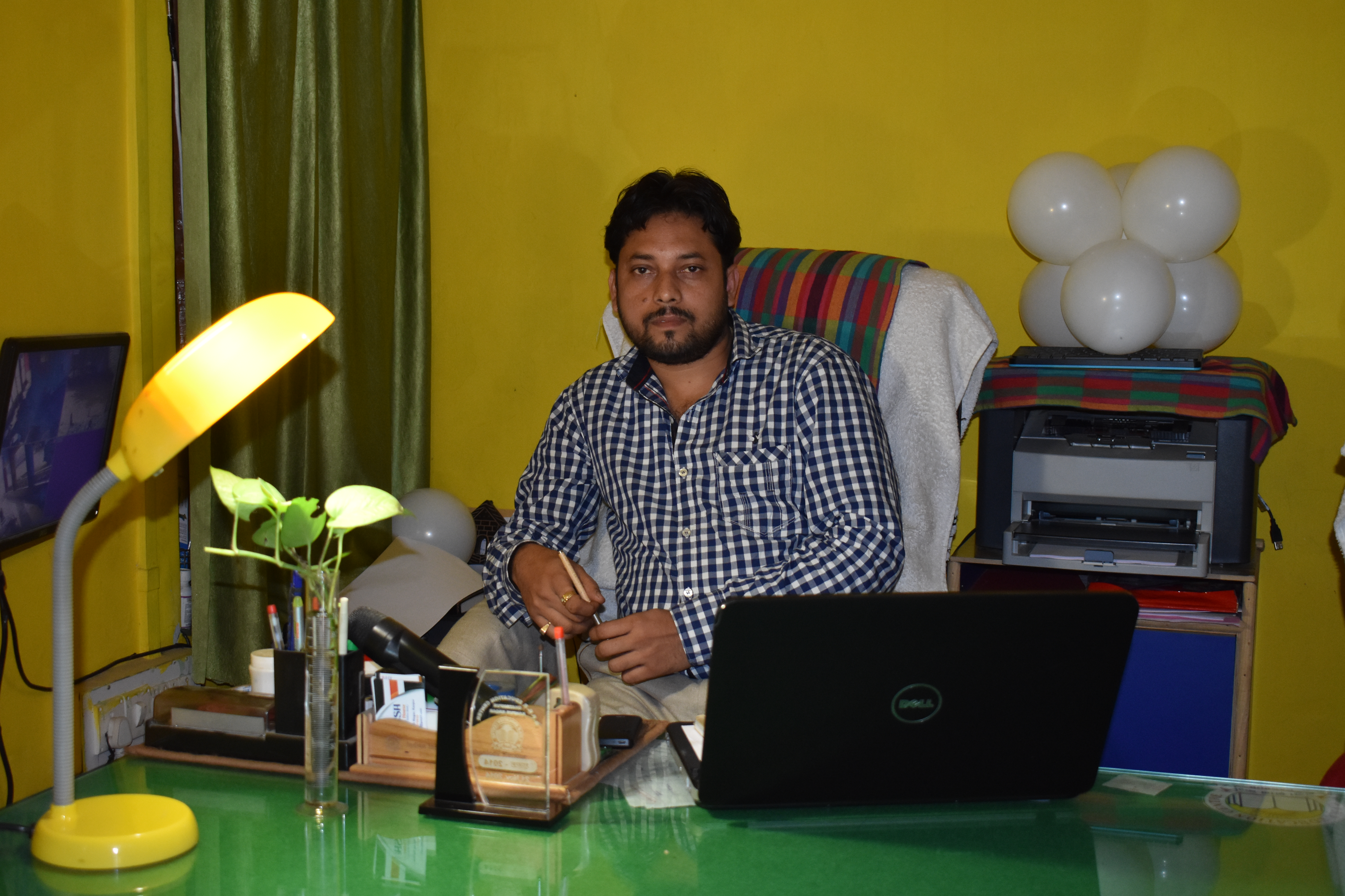 Mr. Praveen Sachan